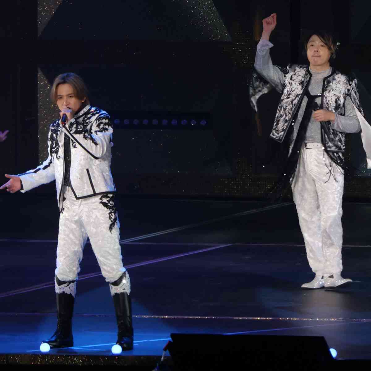 KinKi Kids　解散説乗り越え再始動！年末年始にドーム公演開催、『FNS歌謡祭』にも出演へ（女性自身） - Yahoo!ニュース