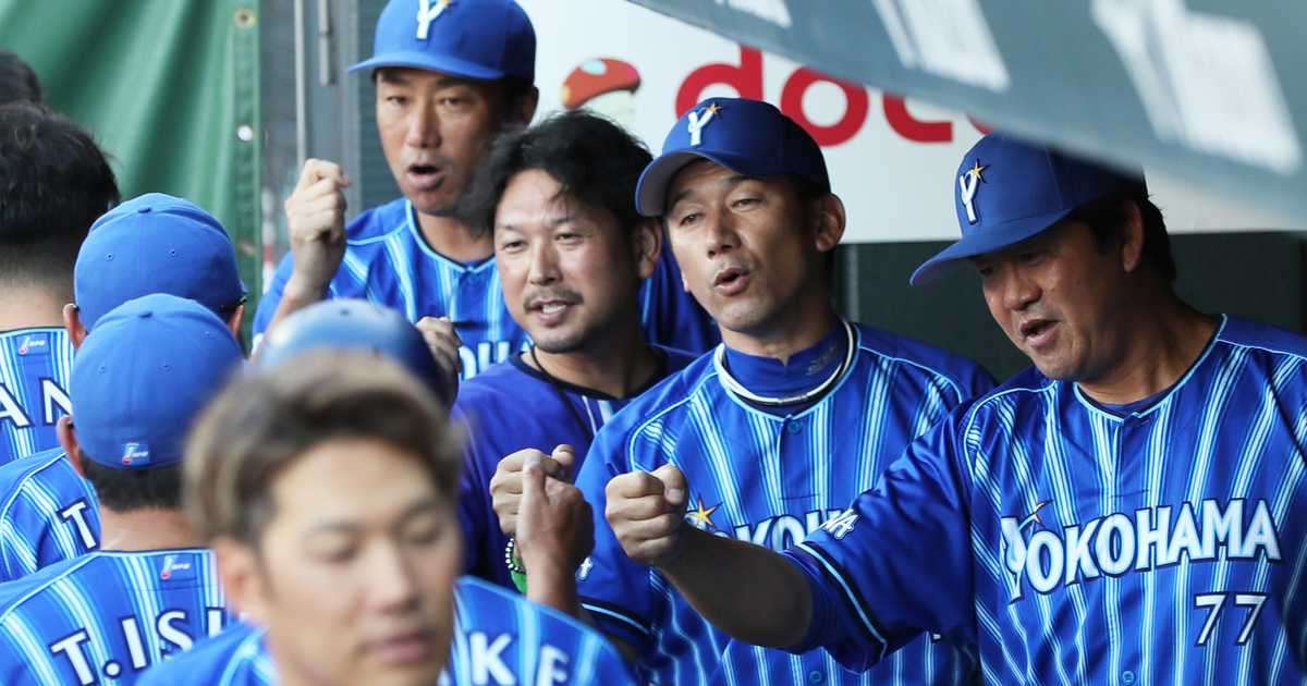 ＤｅＮＡ、１軍コーチに分析マスター３人起用　新設の「オフェンスチーフコーチ」に靍岡賢二郎氏 - サンスポ
