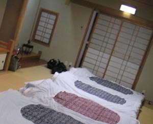 枕投げ - Wikipedia