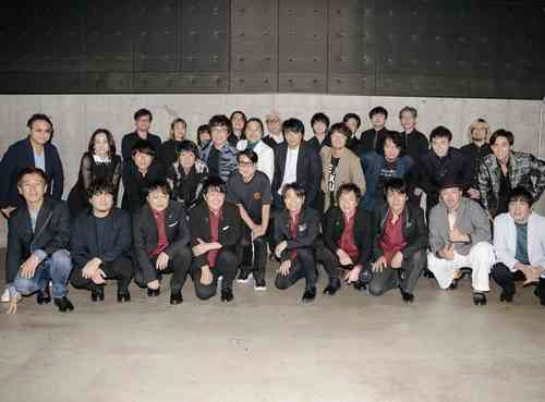 KANさん命日に豪華アーティスト集結「KANタービレ〜今夜は帰さナイトフィーバー〜」