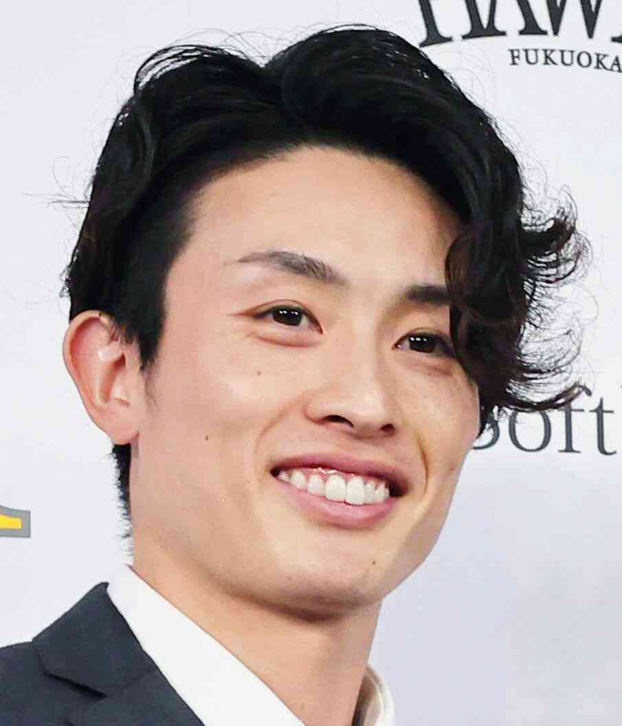 【ソフトバンク】左膝手術明けの周東佑京がハワイＶ旅行でのリハビリを宣言（スポーツ報知） - Yahoo!ニュース