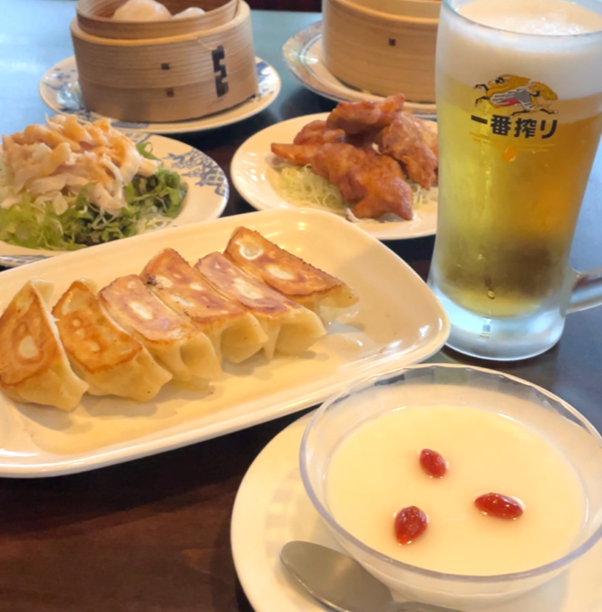 増加する“居酒屋をカフェ感覚で利用する”人たち 「ファミレスの深夜営業が減って」「煙草を吸えないカフェが増えた」…店側もノンアル飲料やデザートメニューで対応