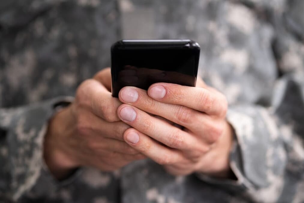 北朝鮮兵が「下品なビデオ」を見ている...ロシア軍参加で「ネットの自由」を得た兵士が見ていた動画とは？｜ニューズウィーク日本版 オフィシャルサイト