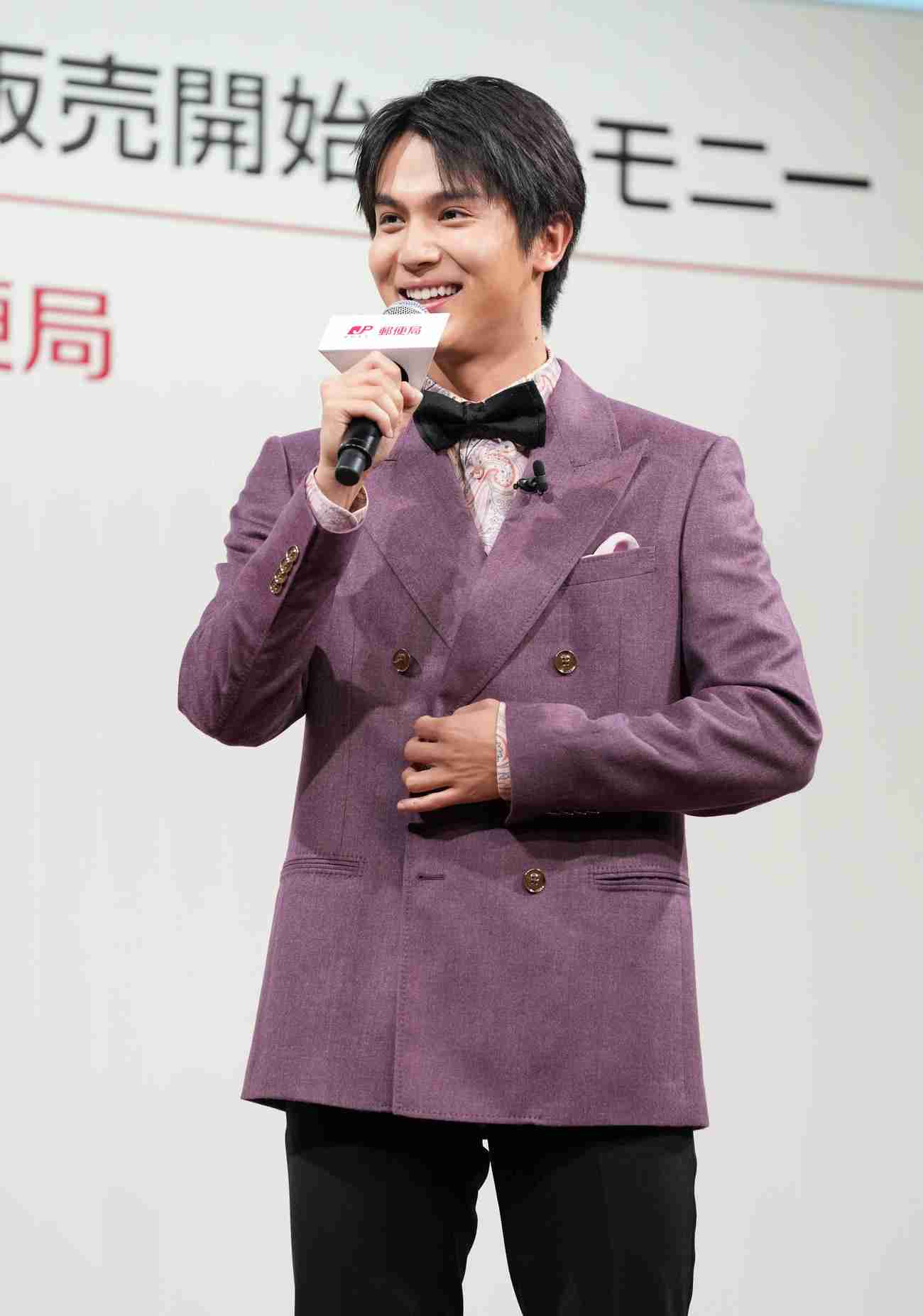 中川大志、年賀状アンバサダー就任で「郵便局に自分がいっぱい」CMでは弾き語りにも挑戦