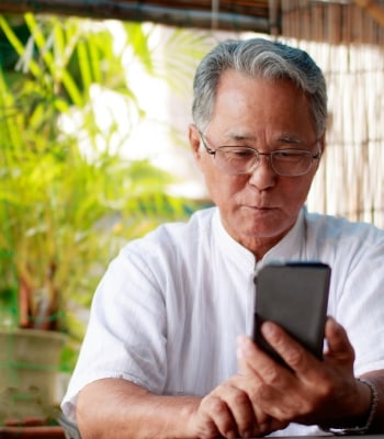 まさか82歳の父が「闇バイト」に手を出していた…！”怪しい仕事”に高齢者が応募してしまう「切実な理由」（現代ビジネス） - Yahoo!ニュース