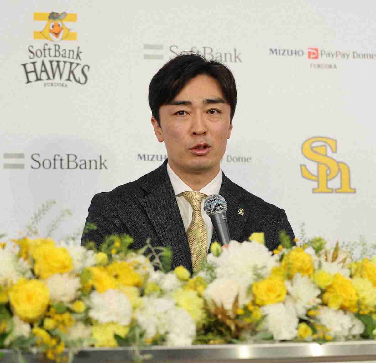 ソフトバンク・和田毅が引退会見　「体がボロボロに…」　決意固めたのは「7月。妻にも伝えていた」（スポニチアネックス） - Yahoo!ニュース