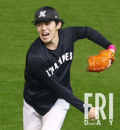 「佐々木朗希は甘やかすしかない」…ロッテが「メジャー入り」より「実入り」を優先するトホホ事情（FRIDAY） - Yahoo!ニュース