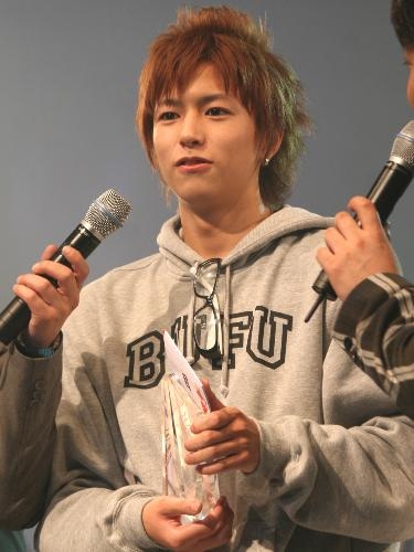 みちょぱ 夫・大倉士門とともに藤田ニコルの披露宴に参加「本当に良かったねえ」 幸せスリーショットも