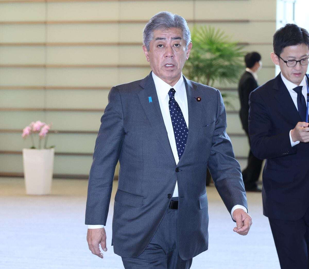 「石破政権は確信犯」トランプ氏にケンカ売った〝岩屋訪中〟　王毅氏と3時間の外相会談「最重要パートナーは中国」と言ったも同然（夕刊フジ） - Yahoo!ニュース
