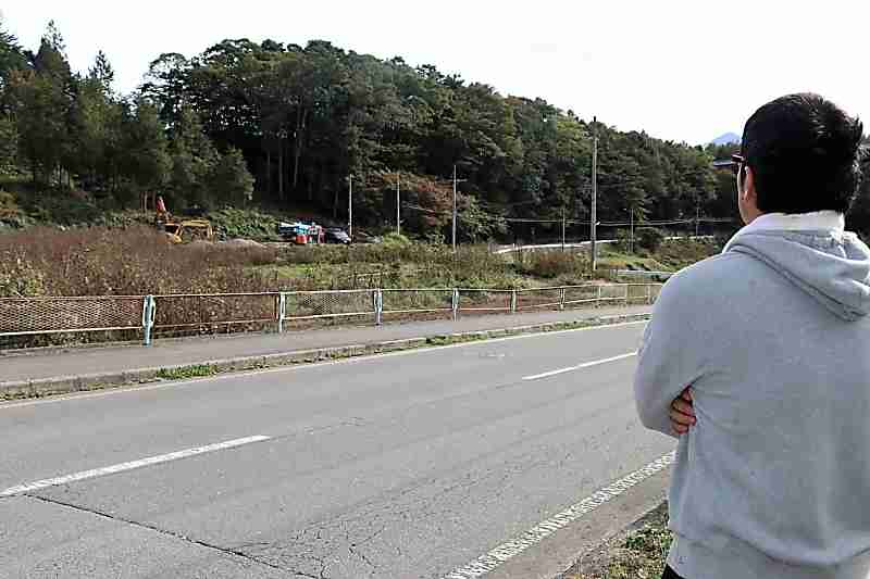 「突然始まった」太陽光発電施設の工事　最も近くに住む富士見町の住民、地元区に未加入で知る機会ないまま｜信濃毎日新聞デジタル　信州・長野県のニュースサイト