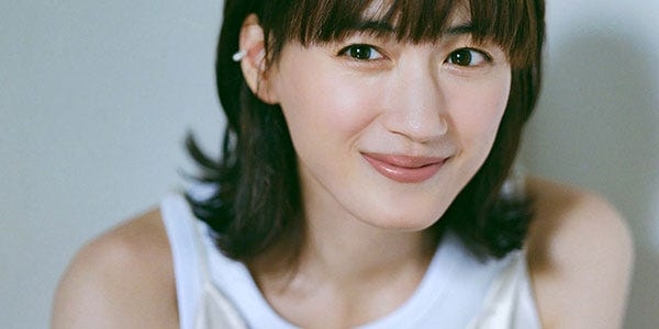 綾瀬はるか、横浜流星主演大河「べらぼう」語りに決定 - モデルプレス