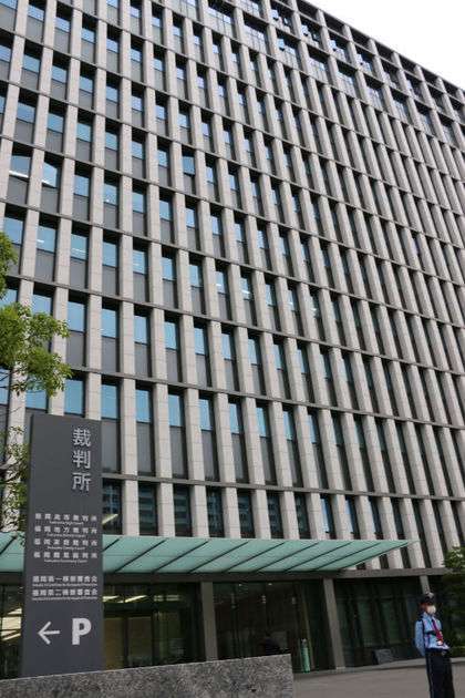 当時15歳の少年に刑事罰、懲役10年以上15年以下　商業施設殺人・福岡地裁判決
