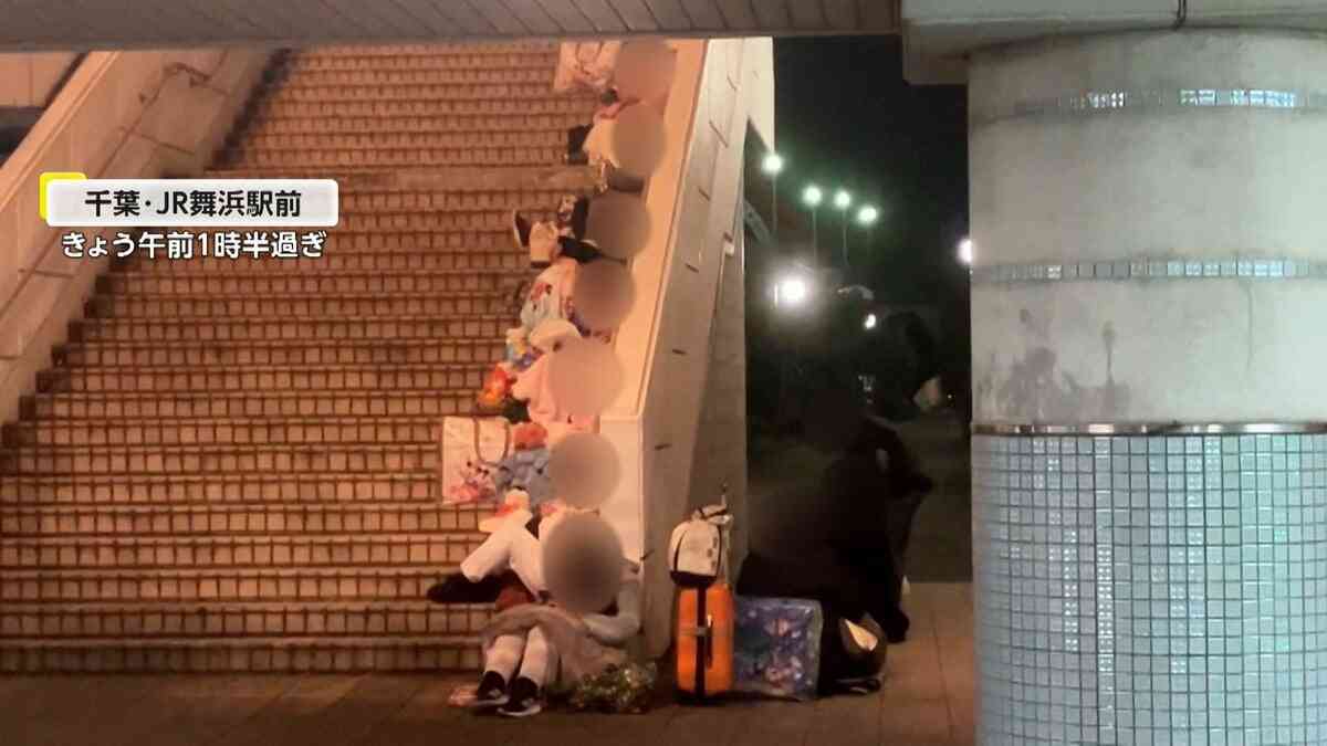 【なぜ】深夜の“ディズニー”で鳴り響く“いびき”　「ヴァネロペ」イベント初日入園待ちで夜通しの大行列　医師「低体温症のリスク」警鐘　ディズニー側も注意呼びかけ
