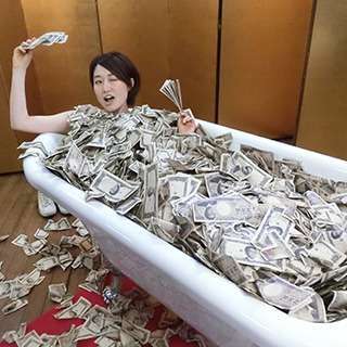 宝くじで12億円当たったら何をするか考えるトピ