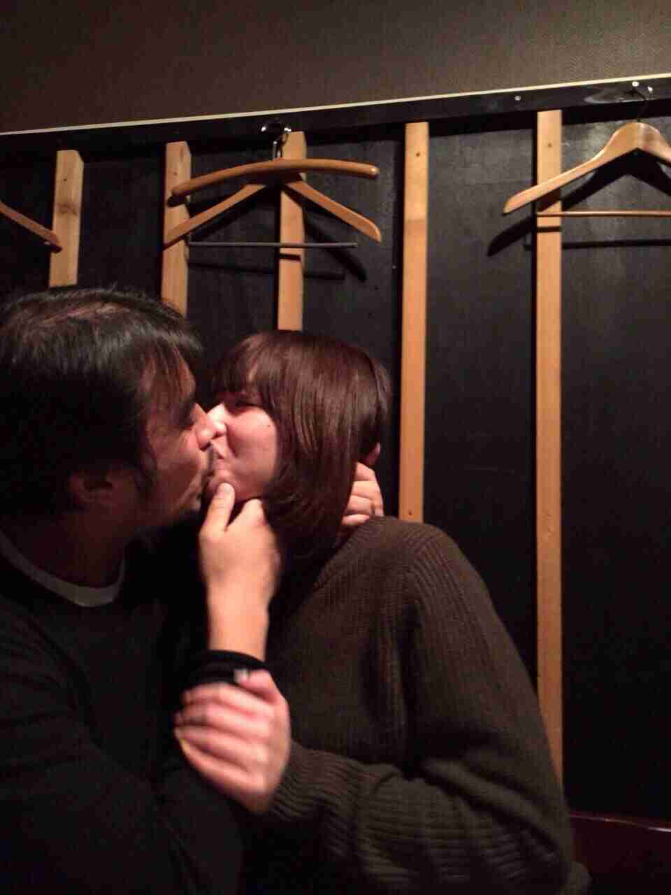 中居正広が松本人志「恐怖のスイートルーム」飲み会に参加していた! 部屋にはスピードワゴン小沢の姿も…《中居9000万円女性トラブルに「まつもtoなかい」の新展開》