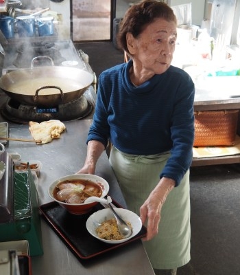 週6回ラーメン店で腕を振るう「101歳のふくさん」が明かす…健康のためにしている「意外なこと」（現代ビジネス） - Yahoo!ニュース