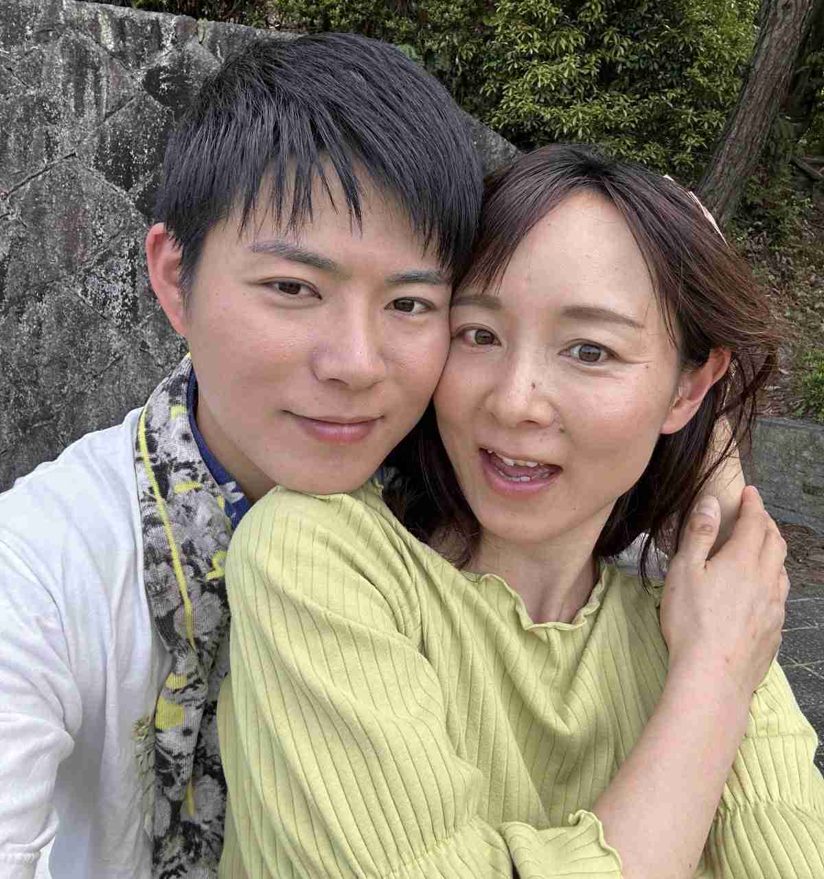 13歳差夫婦　「10年後捨てられる」シンママと20代夫のその後は？ 批判ある中で感じた手ごたえ  | ORICON NEWS