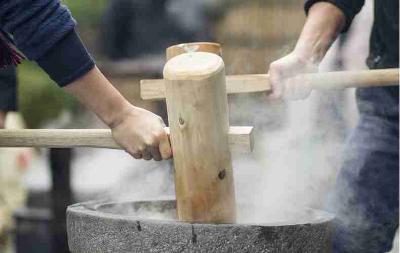 【昔取った杵柄】ってどういう意味？｜知っておきたいことわざ | Domani