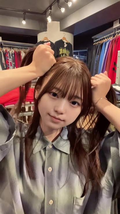 “顔だけAI”でJKノーブラ散歩に挑んだ31歳女性「月50万円も夢じゃないと言われたのに…」受け取った金額は