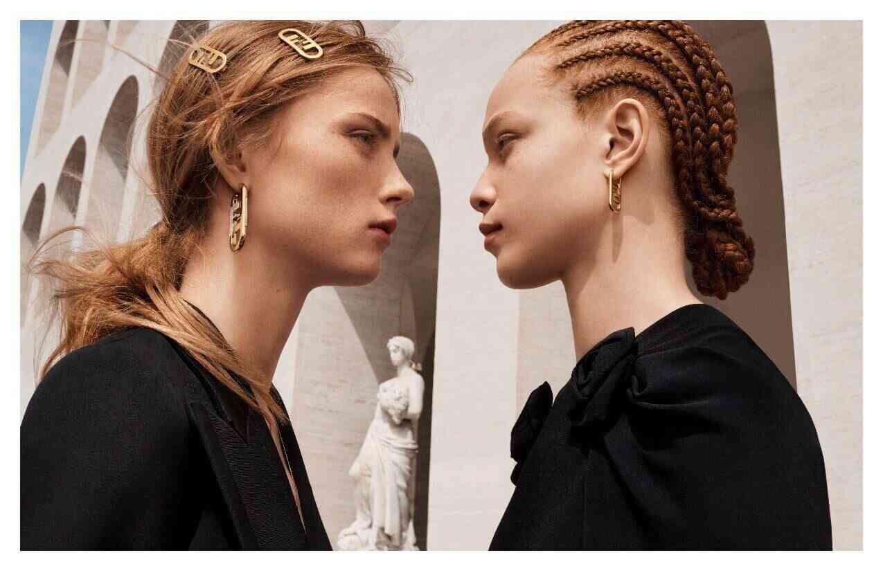 LVMHとはどんな会社？ 事業内容や年収、傘下ブランドを解説 | READY TO FASHION MAG