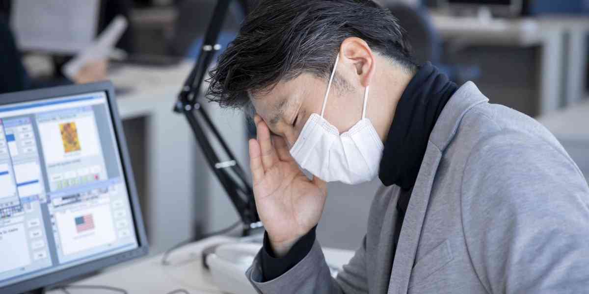  「お願いだから出社しないで！」インフル感染疑いも出勤する“発熱社員”に困惑　会社は帰宅を命令できる？ - 弁護士ドットコム