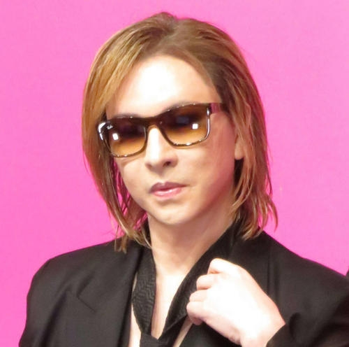 YOSHIKI「鬱になって医者に行きました」ロス山火事で精神的不調「もっと強くならないと」 - 芸能 : 日刊スポーツ