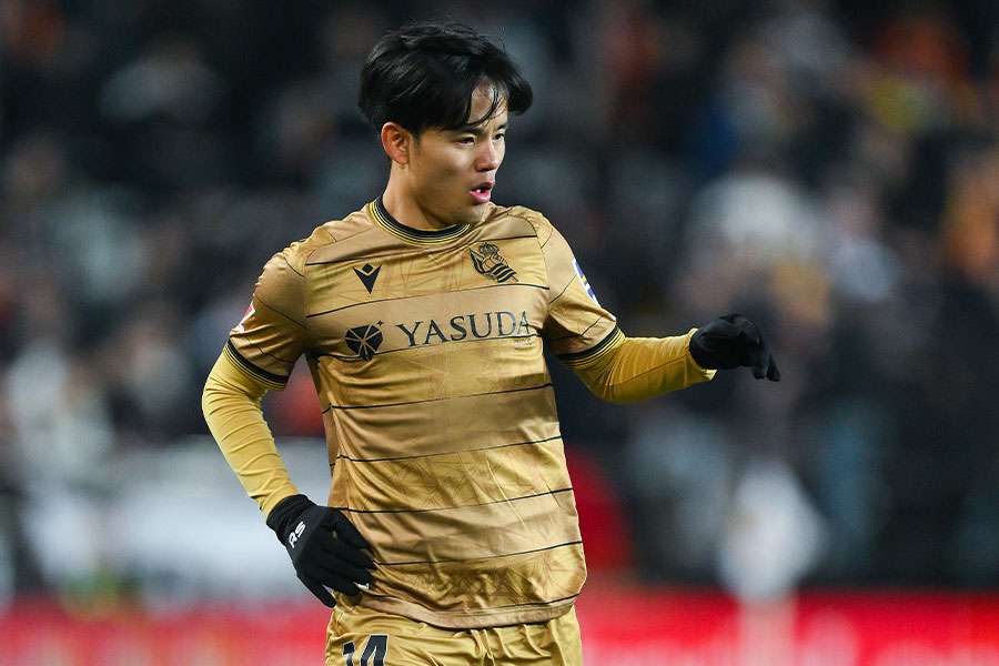 久保建英が人種差別被害　試合中にスタンドから罵声…レアル・ソシエダが抗議の声明「侮辱を強く非難する」 | フットボールゾーン