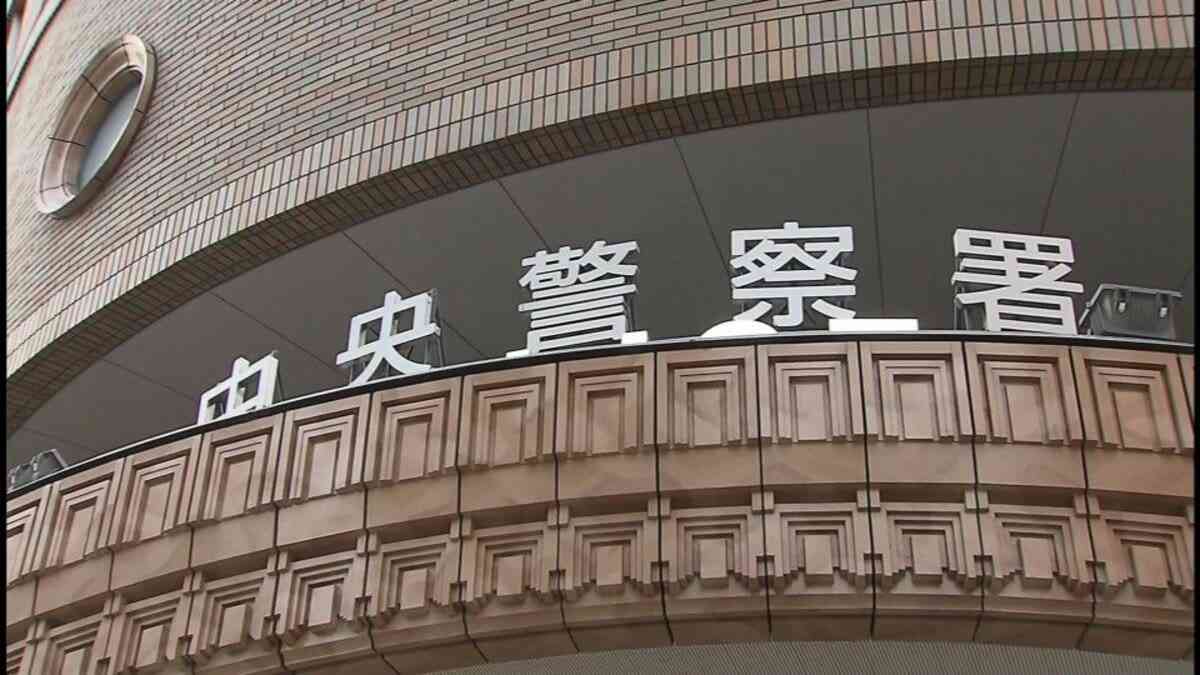 駐車場で割り込み…制止を無視し警備員に車を衝突させる　暴行容疑の68歳の男「逮捕された事実は間違っています」JR札幌駅隣接の商業施設 | TBS NEWS DIG