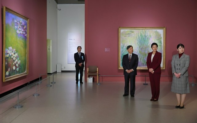 旅行の下調べしますか？