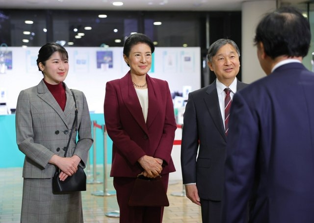 旅行の下調べしますか？