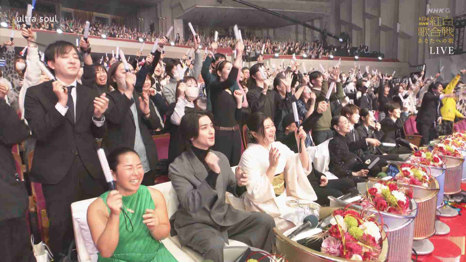 紅白　第2部視聴率32・7％　23年は歴代最低の31・9％　4年連続40％届かず