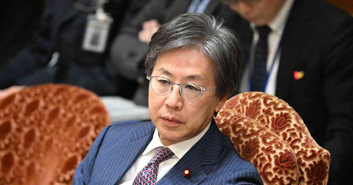 安住委員長、国民民主1回生を一喝　「制服組」出席巡り　衆院予算委 | 毎日新聞