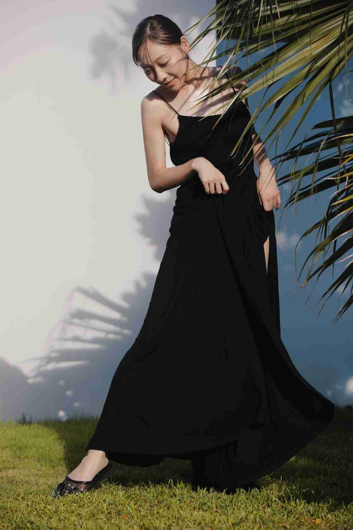 元SKE48須田亜香里、過去最大の大胆露出に「ここまで攻めてるとは思わなかった」の声 33歳で7年ぶり最新写真集