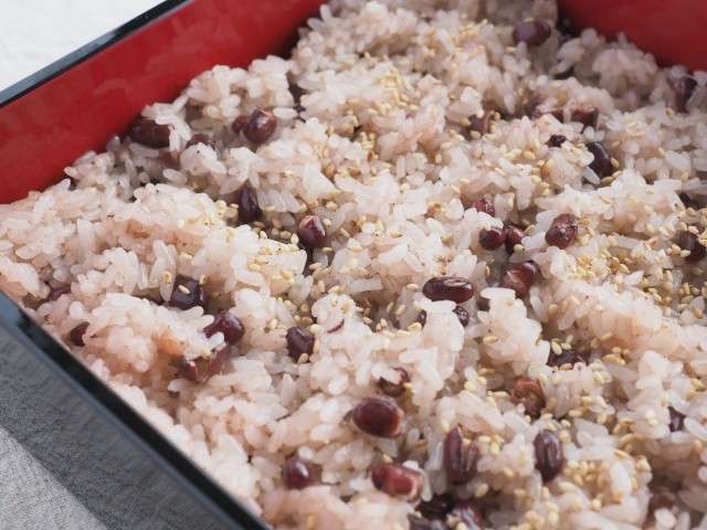 「初潮が来たら赤飯でお祝い」そんな風習は「滅んでいいと思う」娘がいる母親の意見が話題　「成長を祝うこと」だが…「なんで女だけ」「恥ずかしい」（まいどなニュース） - Yahoo!ニュース