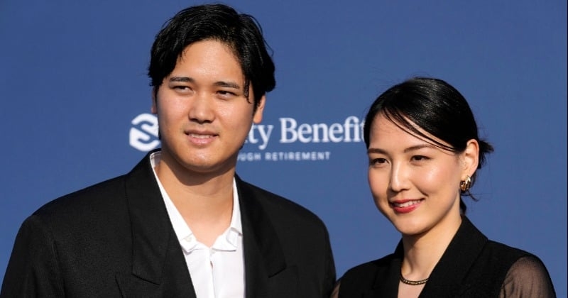 大谷翔平＆真美子さん、ハワイ高級別荘の着工式参加　レイを首にかけ満面の笑み、デコピンとのショットも「幸せそう」「可愛いねぇぇ」  | ORICON NEWS