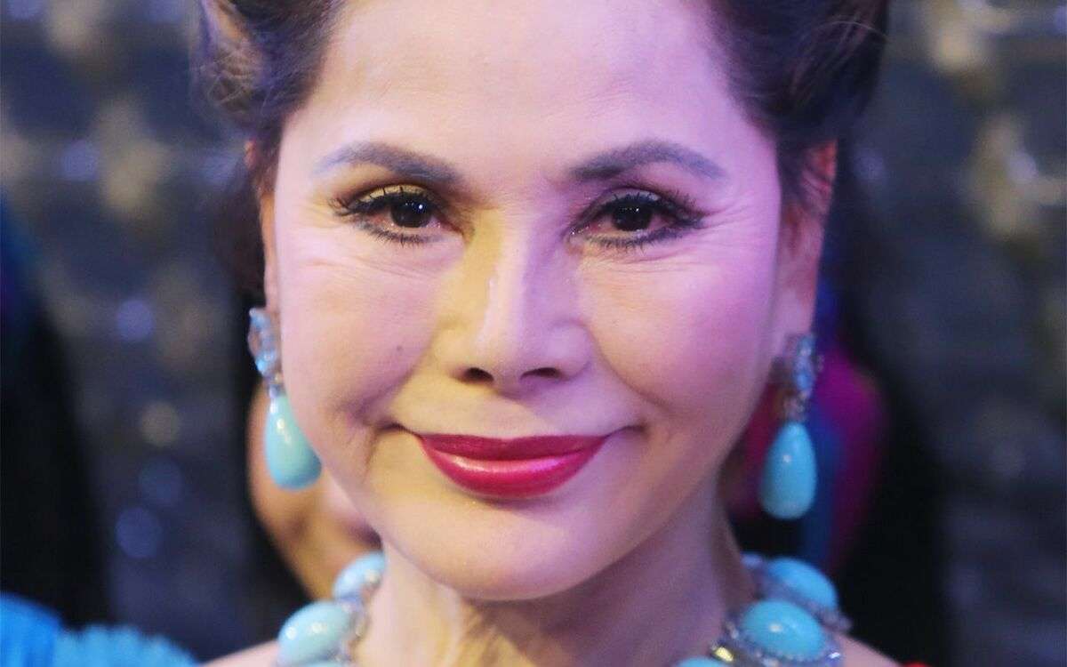 デヴィ夫人が新党「12(ワンニャン)平和党」結成 「犬・猫の食用禁止法制化」掲げ、参院選で議席獲得目指す