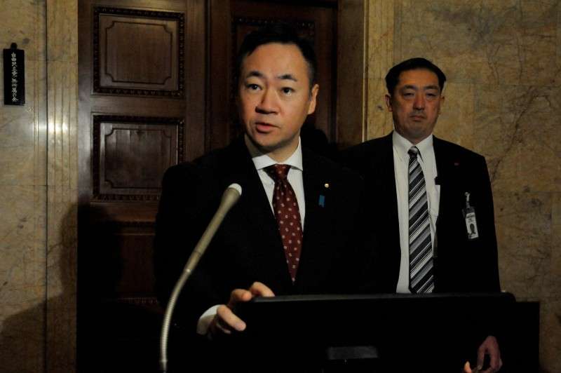 法相、法務省職員に月餅配布　「差し入れ」釈明　公選法抵触の可能性（毎日新聞） - Yahoo!ニュース
