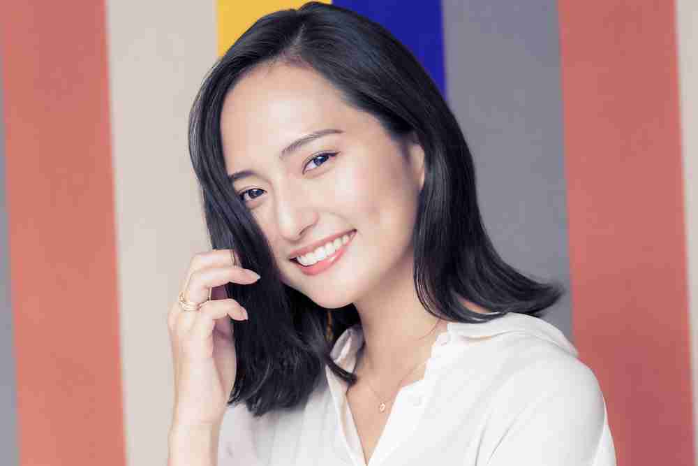 芸能事務所を辞めて、起業の道へ。山賀琴子が選んだ「選択肢を広げながら生きる」こと | Forbes JAPAN 公式サイト（フォーブス ジャパン）