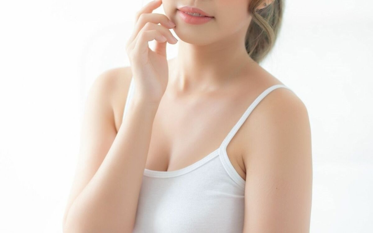 「過去を探られるとまずいと…」20年前に週刊誌の女子大生ヌード企画に参加した女性が40代になって明かす、唯一の後悔 | 文春オンライン