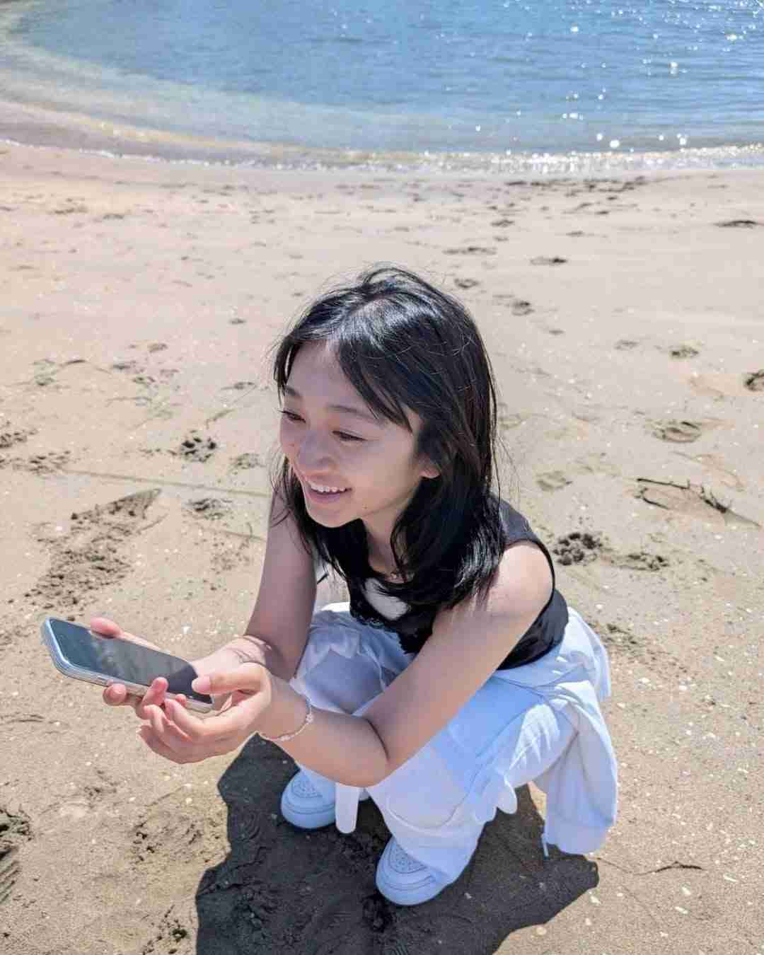 「ぎぼむす」綾瀬はるか娘役から7年…16歳となった女優の留学生活満喫ショットに「素敵な海外ガールに」「可愛いさそのまま」の声