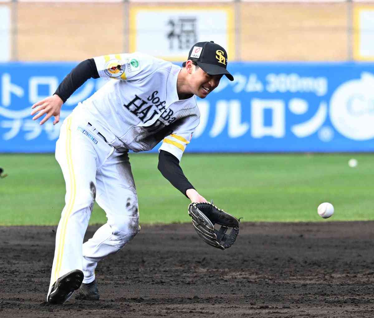 【ソフトバンク】右ヒザ負傷の川瀬晃　小久保監督の祈り通じる「３月前半オープン戦復帰」視野（東スポWEB） - Yahoo!ニュース