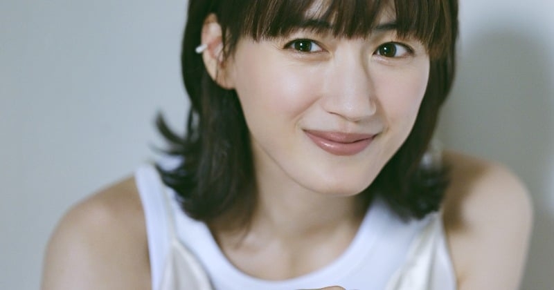 綾瀬はるか、NHKドラマ『ひとりでしにたい』主演決定　社会派「終活」コメディで30代後半独身女性役「原作を読んでやりたいと思った」  | ORICON NEWS