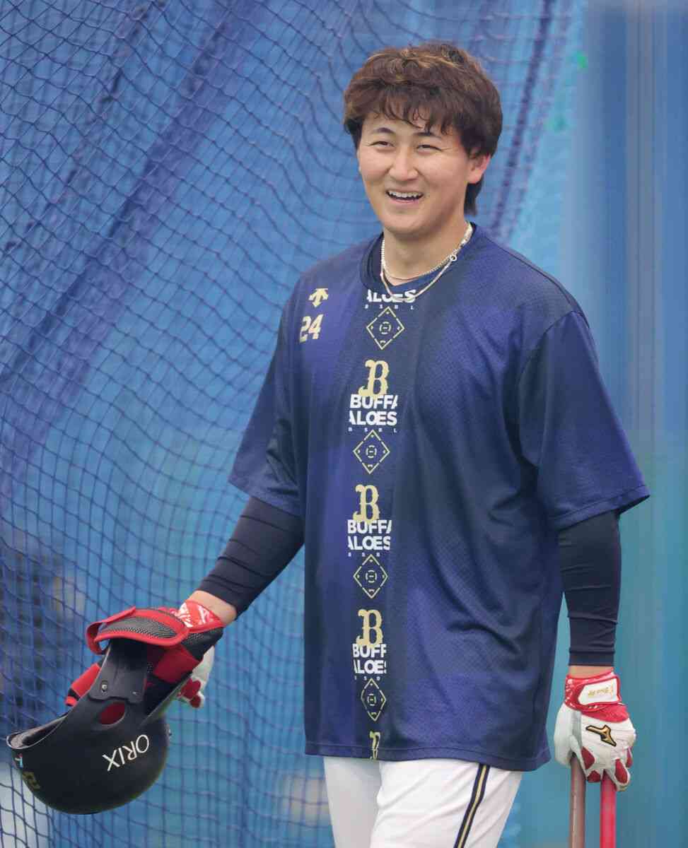 【オリックス】紅林弘太郎が高校の同級生と昨年オフに結婚「僕の食欲を満たしてくれるすてきな方」 - スポーツ報知