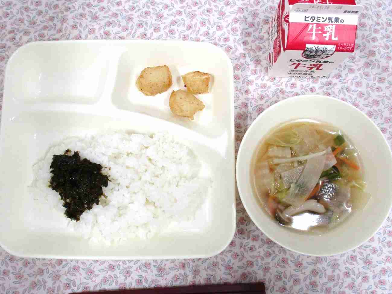         まるで朝ごはん…給食費無償化がもたらした負の側面。「放課後の“買い食い”でかえって出費が増えた」家庭も  |  日刊SPA!    