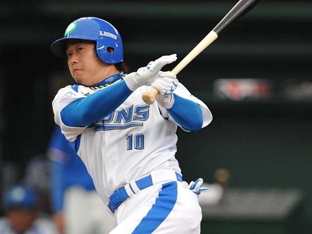“グラウンドの孔明”西武・佐藤友亮。34歳で現役引退し、次の天職へ――。 - プロ野球 - Number Web - ナンバー