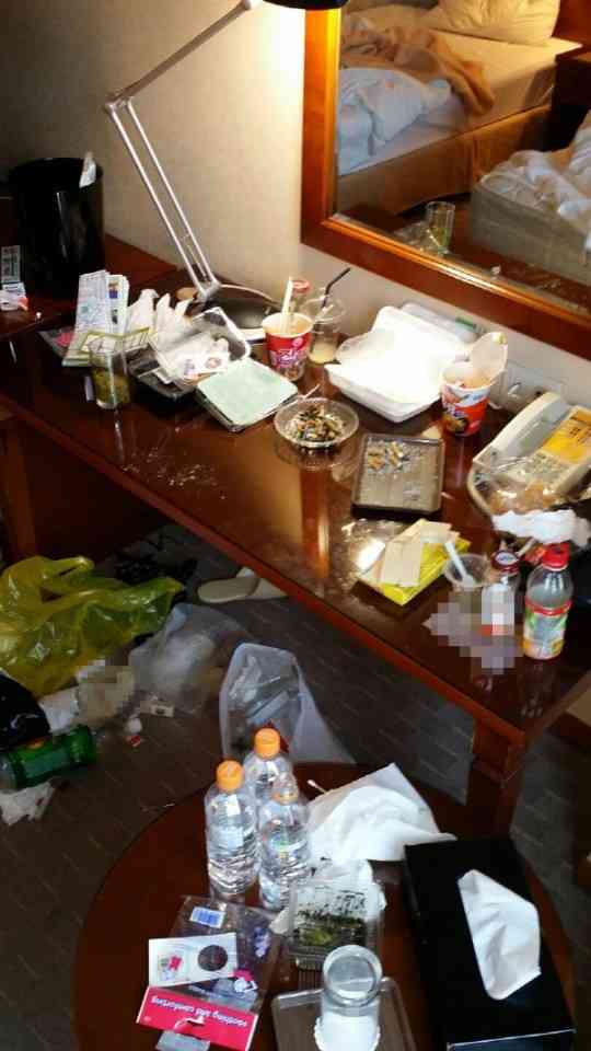 民泊に1人で予約→6人で滞在、ゴミも散乱 中国人客に追加料金&清掃代請求、経営者が明かしたその顛末