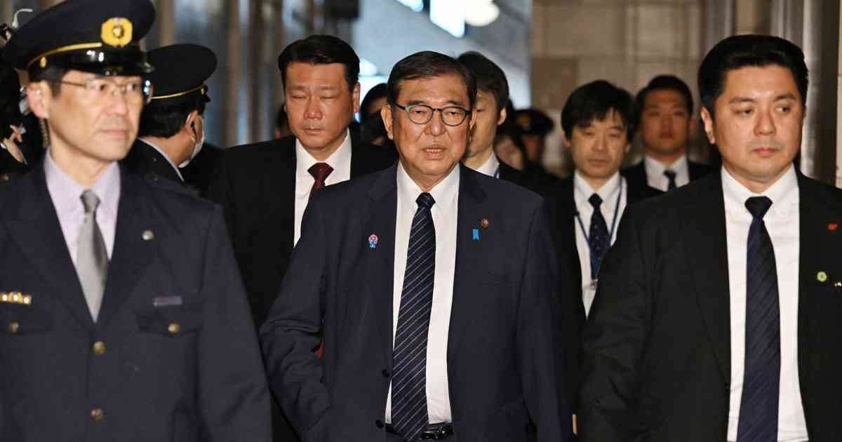 石破首相「ケチと言われて気にする部分あった」　商品券配布巡り | 毎日新聞