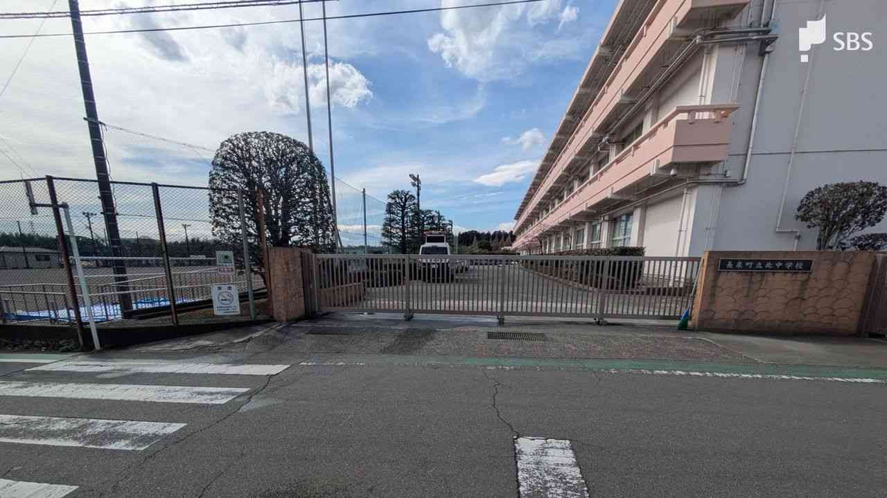 中3が校門で車にはねられる 重傷 - Yahoo!ニュース