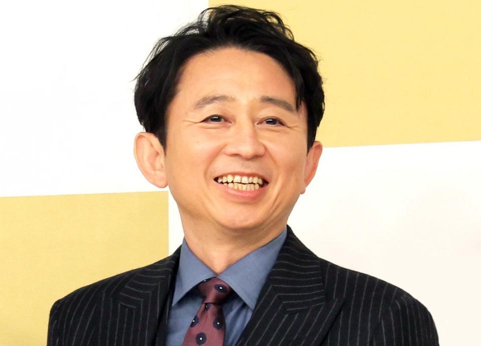 有吉弘行の1歳写真に衝撃！「信じられない」「さすが快男児」驚きのスタスタぶり
