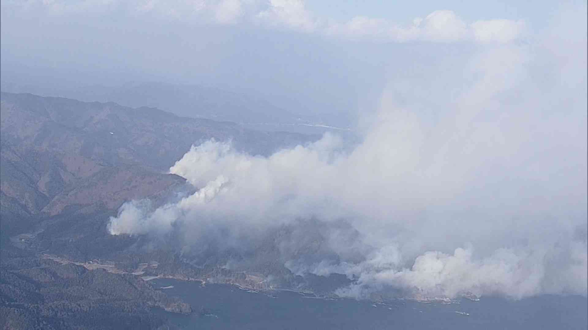 大船渡の山火事「鎮圧」　一部地域で避難指示は継続　発生から12日での発表　岩手県大船渡市